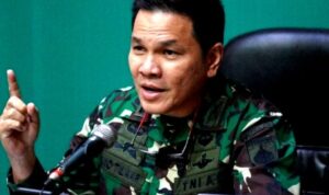 Mayjen-TNI-Rano-Maxim-Adolf-Tilaar-Gubernur-Akademi-Militer-Akmil-750x394